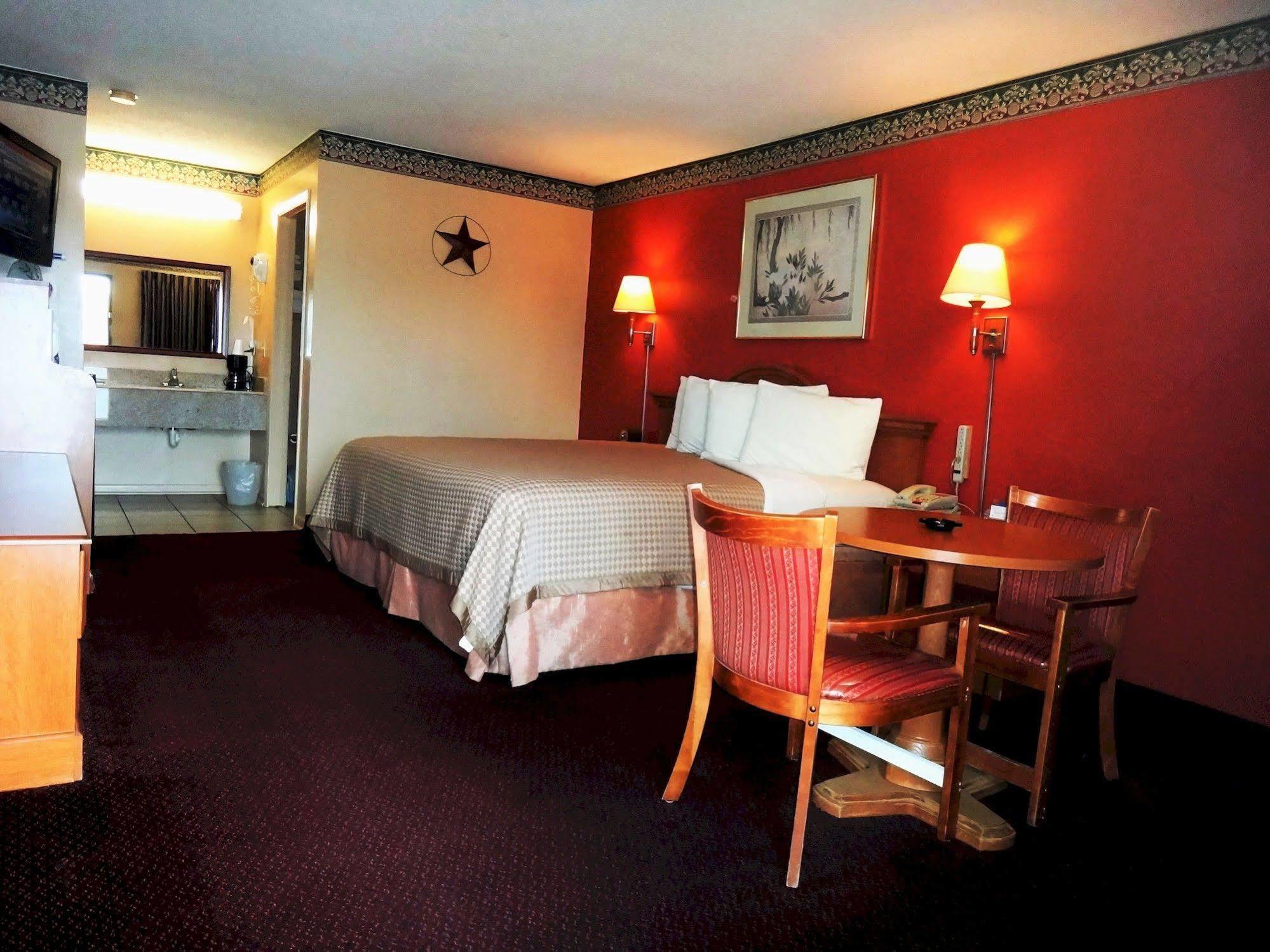 Freer Executive Inn And Studios Eksteriør billede