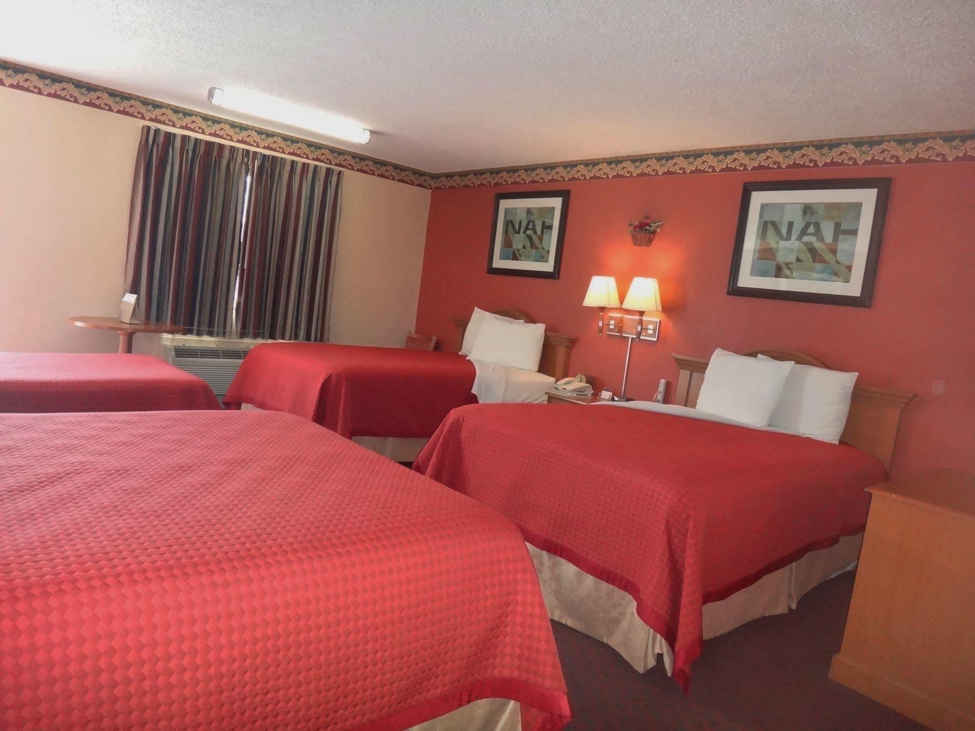 Freer Executive Inn And Studios Eksteriør billede