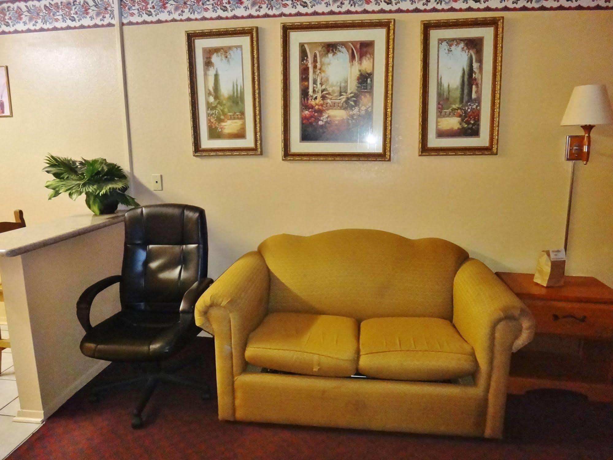 Freer Executive Inn And Studios Eksteriør billede